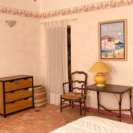 Aig 63 - Grande Maison De Village Avec Wi-fi - - 13 Personnes Villa *